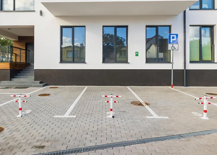 Air-Conditioned Seaside Apartment With Parking & Balcony By Noclegi Renters